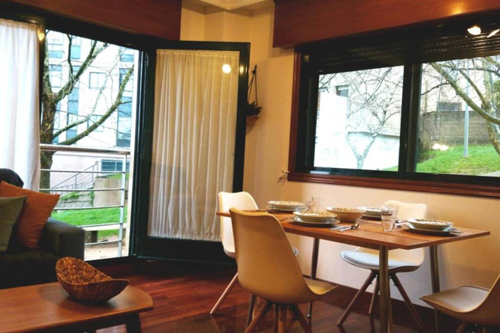 Apartamento Completo Con Parking Privado Y Wifi En San Roque Vigo Dış mekan fotoğraf