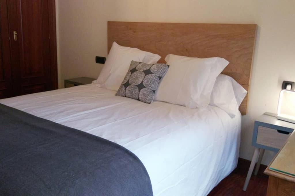 Apartamento Completo Con Parking Privado Y Wifi En San Roque Vigo Dış mekan fotoğraf